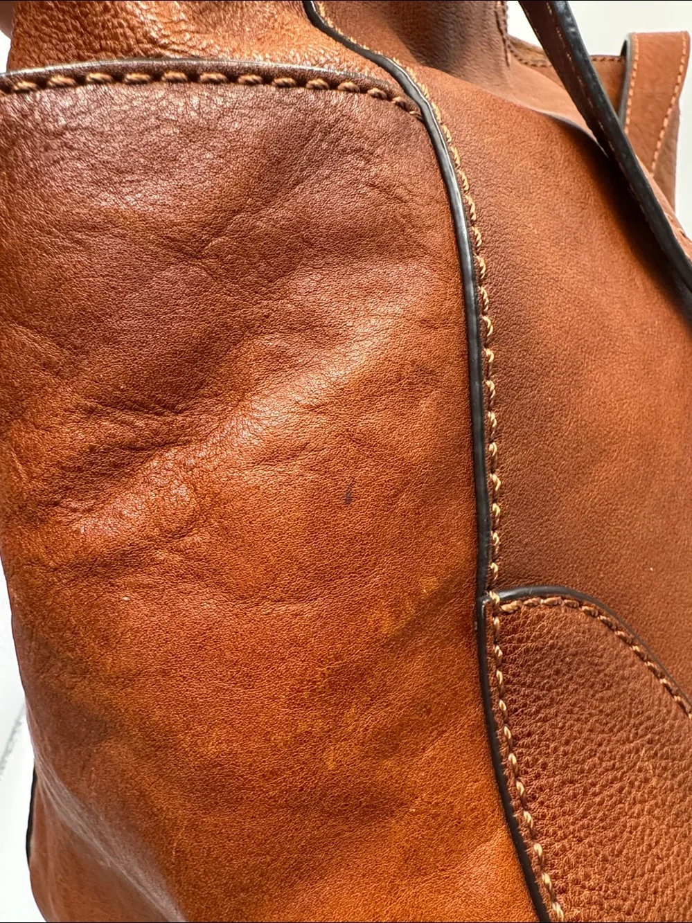 Frye lined leather purse